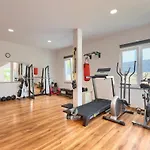 House In Iki I With Pool And Gym * Pula