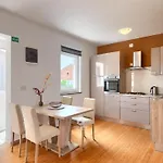Holiday home House In Iki I With Pool And Gym Pula